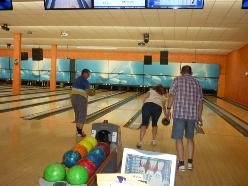 bowling_2016_07.jpg